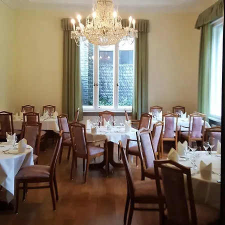 Parkhotel 3*